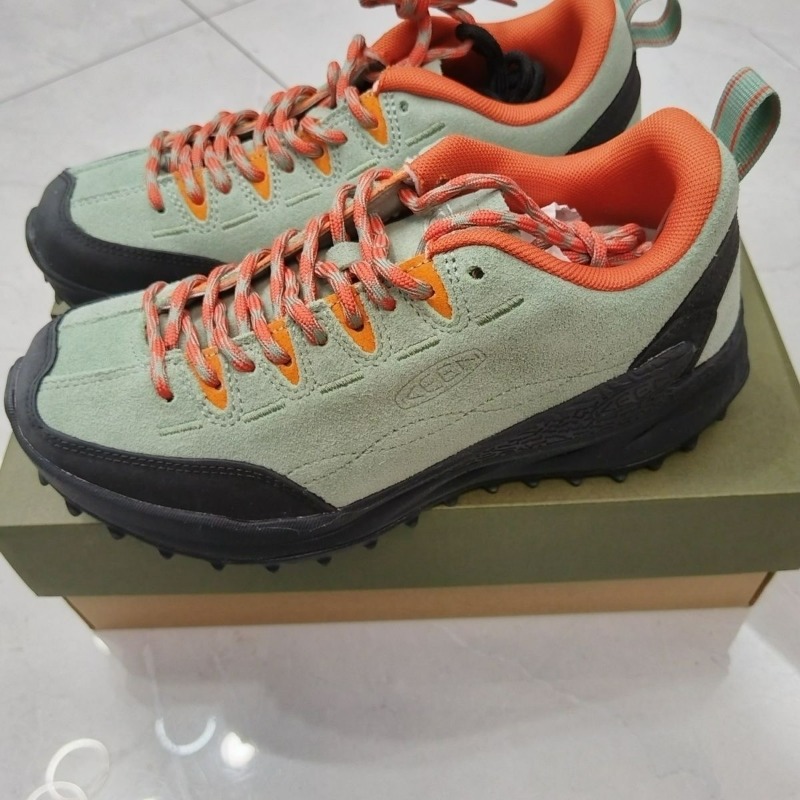 Sports Equipment Brand - Classic Brand Hiking Shoes Men Women